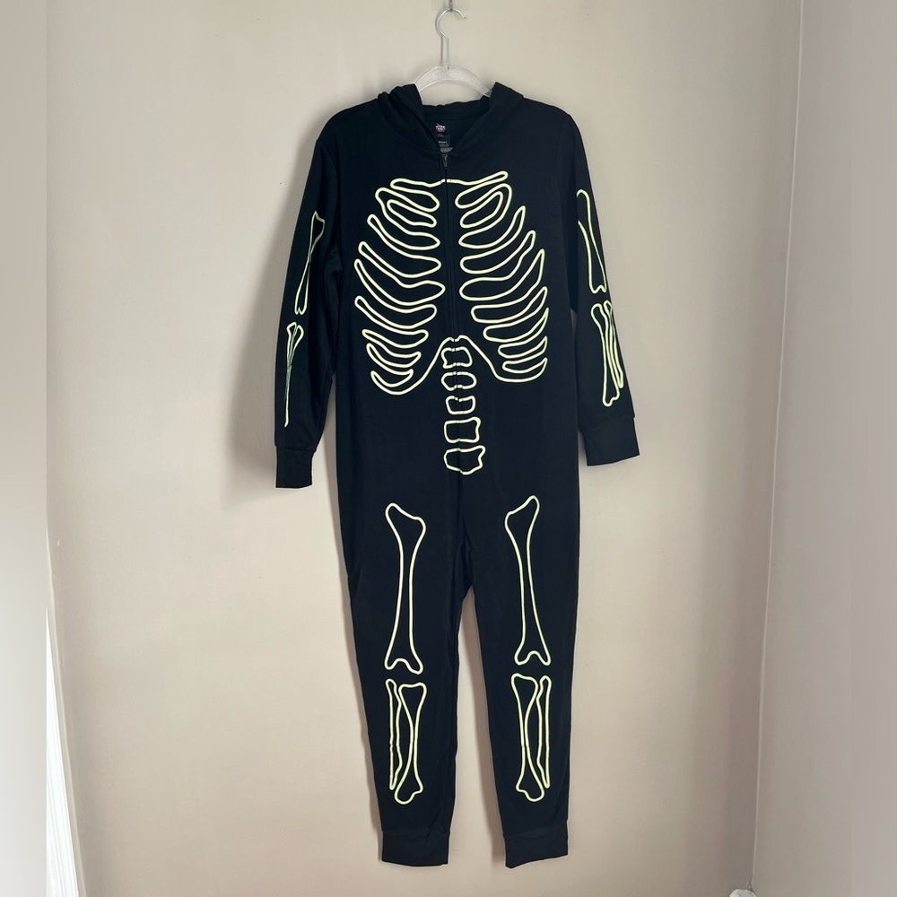 Women’s One piece hooded pajama sz L - Picture 2 of 7